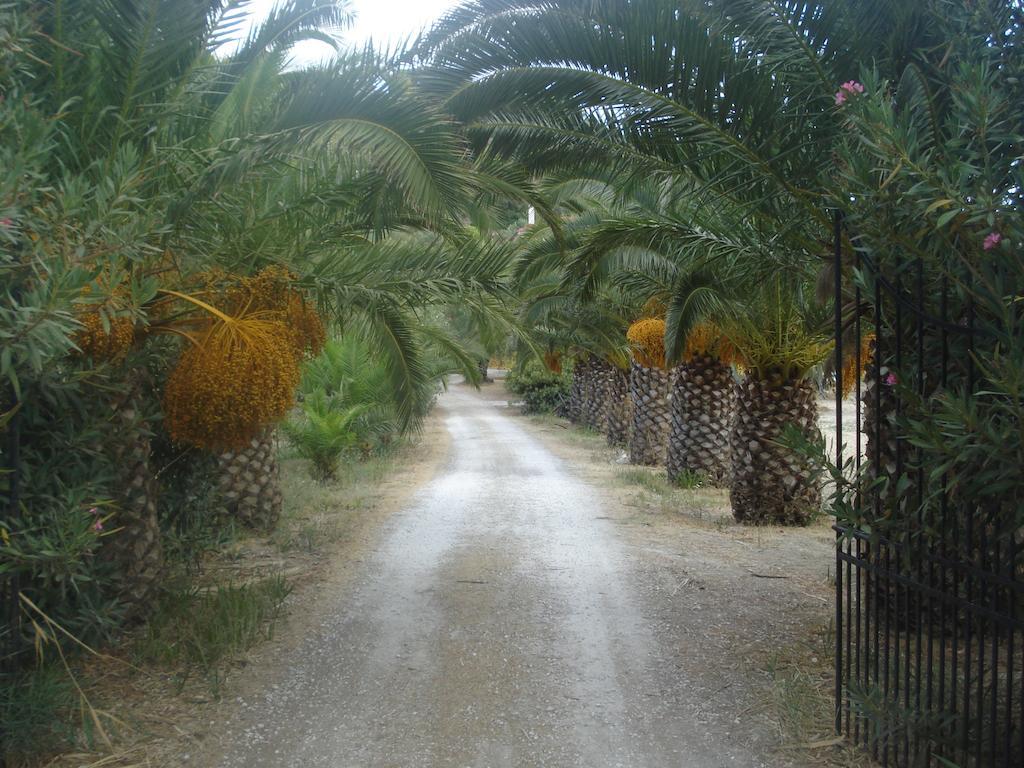 Villa Theodora Keri Екстериор снимка